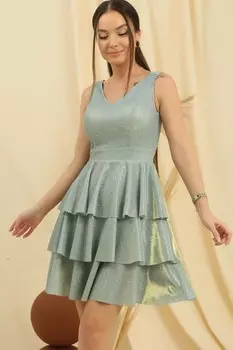 Многослойное платье с блестками и V-образным вырезом спереди и сзади