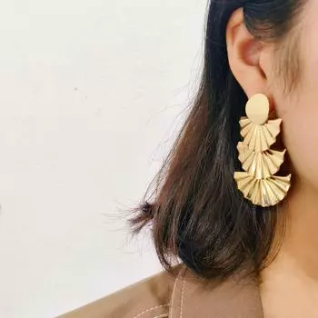 Многослойные металлические серьги-веера в европейском и американском стиле для женщин — модный, шикарный дизайн multi-layered fan earrings золотой