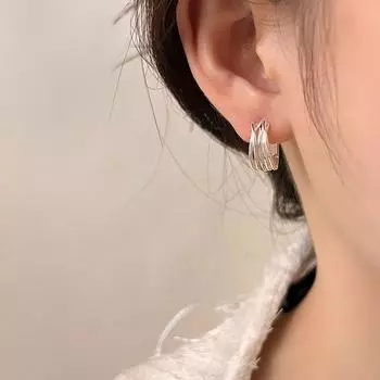 Многослойные серьги-пряжки с геометрическими линиями в корейском стиле Ins Style