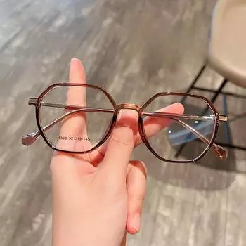 Многоугольная оправа для очков Online Celebrity Cold Tea Pigment TR90 для мужчин и женщин может быть оснащена степенями.