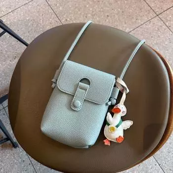 Mobile Phone Bag Women Shoulder 2025 New Fashion Lightweight Messenger Bag for Walking out Practical Commuting Red Small Bag Light blue