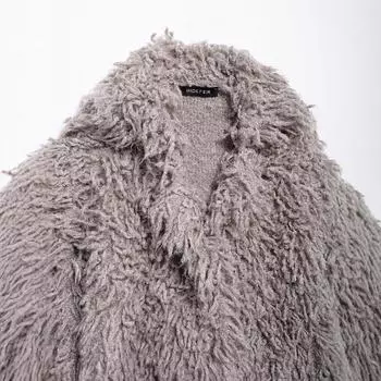 МОДА2024 Зимняя новая темпераментная куртка с искусственным мехом и лацканами, теплая вязаная женская одежда S