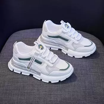 Мода 2024 года. Белая женская обувь. Летняя дышащая сетчатая спортивная обувь. Женские кроссовки на платформе. Нескользящие кроссовки на плоской подошве. Повседневная обувь. 35