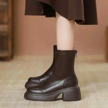 Мода 2024 года, горячая распродажа обуви для женщин, новые осенние женские ботинки на молнии с круглым носком, однотонные, короткие, на среднем каблуке, водонепроницаемые модные ботинки 35 темно-коричневого