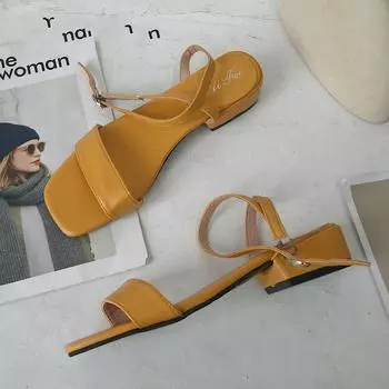 Мода 2024 года, летние босоножки Fish Mouth, женские босоножки из искусственной кожи, высокие каблуки, квадратный каблук, женские туфли с пряжкой, размер 35-39 2024 4 бежевый