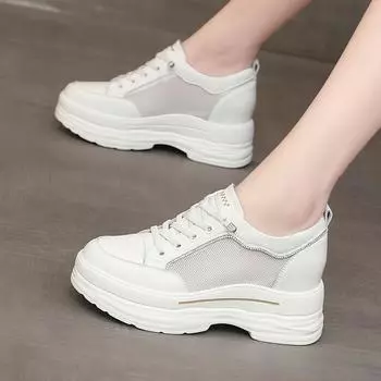 Мода 2024 года, лето, новые сетчатые дышащие повседневные сандалии, уличные, нескользящие, универсальные, маленькая высота, 7 см, повседневные кроссовки для бега, размер 34-40 34 черный белый