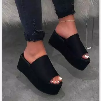 Мода 2024 года, новая модная женская обувь на распродаже, сексуальные женские тапочки с леопардовым принтом, летние уличные повседневные женские босоножки на толстой подошве 36 красный