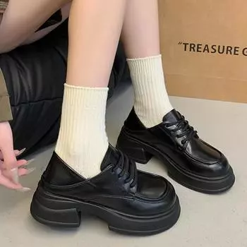 Мода 2024 года, новая осенняя обувь на толстой подошве, простая однотонная, со шнуровкой, универсальная, модная женская обувь 35 чёрный