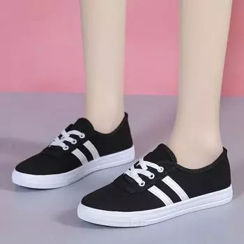 Мода 2024 года, новая весна-осень, универсальная новая парусиновая обувь, женская маленькая белая тканевая обувь, низкие модные женские туфли для сноуборда 35 чёрный