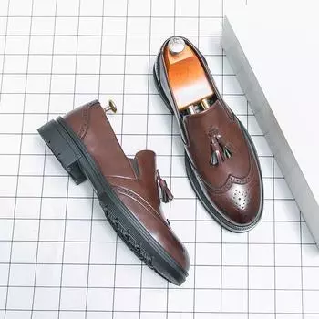 Мода 2024 года. Новые элегантные лоферы от дизайнера. Летние дышащие мужские туфли-броги на мягкой подошве. Остроносые деловые туфли для мужчин. 38 коричневый