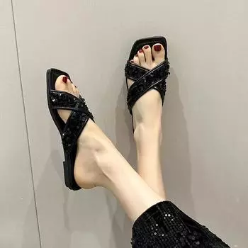 Мода 2024 года, новые летние женские туфли с открытым носком, расшитые блестками, модные женские туфли на плоской подошве, однотонные, большого размера, повседневные женские пляжные тапочки 35 чёрный