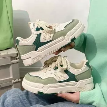 Мода 2024 года, новые маленькие белые туфли для женщин, корейские универсальные туфли для студентов на толстой подошве, обувь для отдыха, спортивная обувь для женщин 35 бежевый