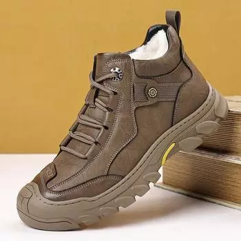Мода 2024 года, новые модные мужские зимние короткие плюшевые прогулочные туфли, повседневные кожаные высокие модельные ботинки, дизайнерские роскошные ботинки ручной работы на плоской подошве 38 коричневый