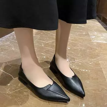 Мода 2024 года, новые модные женские элегантные туфли на высоком каблуке с заостренным носком, однотонные женские туфли на плоской подошве с неглубоким носком 34 бежевый