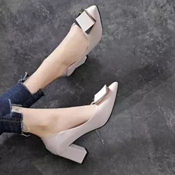 Мода 2024 года, новые роскошные дизайнерские туфли на высоком каблуке, женские туфли на каблуках из кожи черного цвета для офиса и работы, профессиональная обувь 33