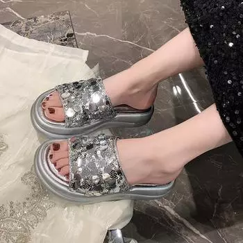 Мода 2024 года, новые сандалии с блестками, женские тапочки на толстой танкетке, женские новые летние нескользящие пляжные туфли, женские шикарные шлепанцы 35 чёрный
