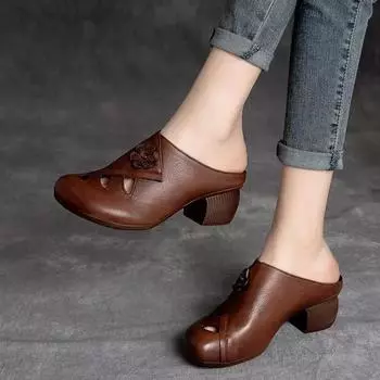 Мода 2024 года, новые женские тапочки в стиле ретро, мягкие туфли, закрытый носок, высокие каблуки, черные мюли, шлепанцы для лета, средний каблук, шлепанцы 35 красно-желтовато-коричневый