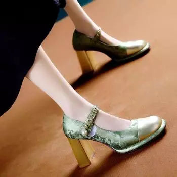 Мода 2024 года, осень, новые модные женские туфли на высоком каблуке с пряжкой, цветные, украшенные металлом, элегантные туфли на высоком каблуке для женщин 34 шампанского
