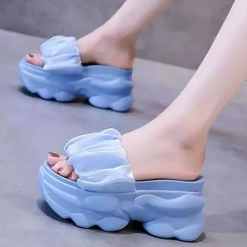 Мода 2024 года, пляжные шлепанцы, туфли на танкетке, женские тапочки на высокой платформе, уличные сандалии, 8 см, шлепанцы, летние женские толстые тапочки 34 бежевый