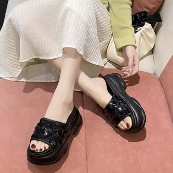 Мода 2024 года, сандалии и тапочки на толстой подошве, женские сандалии с пайетками, маленькие и популярные сандалии с открытым носком, однорядная вывеска, высокие повседневные туфли 34 бежевый