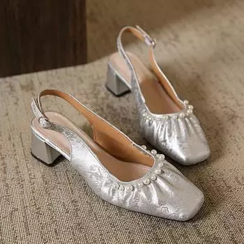 Мода 2024 года. Универсальные босоножки на блочном каблуке с жемчугом. Мягкие летние туфли с закрытым носком. Массивные туфли на высоком каблуке для девочек. Новые прозрачные серебристые туфли-лодочки Scandals для женщин. 34 бежевый