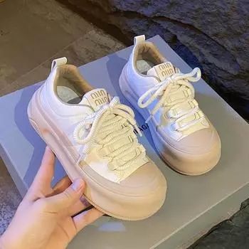 Мода 2024 года. Женская модная спортивная обувь на толстой подошве. Парусиновые туфли. Женская низкая спортивная обувь с круглым носком на плоской подошве. 35 бежевый