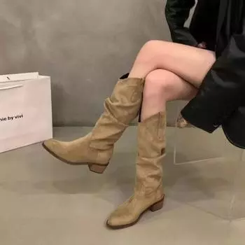 Мода 2024 года, женские новые модные ботинки в стиле ретро, модные осенне-зимние женские сапоги без застежек на квадратном каблуке с высоким каблуком и складками 35 хаки