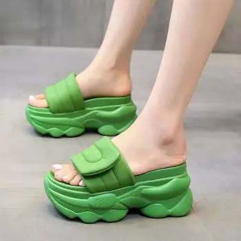 Мода 2024 года, женские шлепанцы с толстой подошвой, каблук 8 см, толстые тапочки на платформе для женщин, открытые носки, кожаные босоножки на танкетке, лето для женщин 34 бежевый