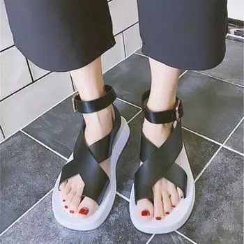 мода 2024 года женские туфли на плоской подошве с сандалиями женские с перекрестными шнурками из искусственной кожи крутые женские туфли на платформе однотонные пляжные туфли с ремешком на щиколотке сандалии Mujer Verano 35 белый