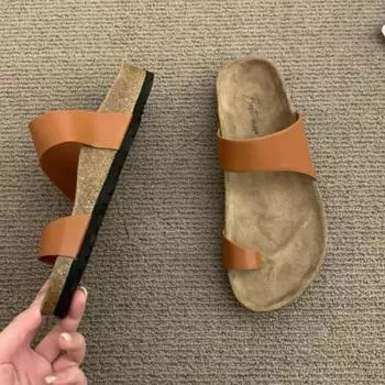 мода 2024 Летние женские тапочки Повседневные туфли на плоской подошве Пляжные шлепанцы Противоскользящие Износостойкие женские шлепанцы 35 бежевый