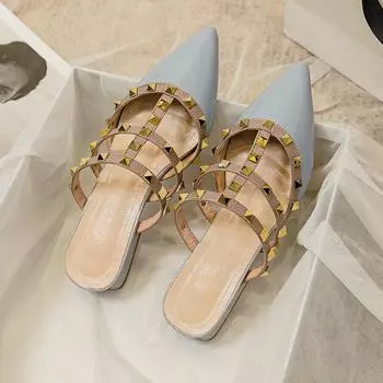 мода 2024 летние женские тапочки Высокий каблук в британском стиле с заостренными заклепками для банкетов и профессиональной одежды Женские повседневные сандалии 35 абрикосовый