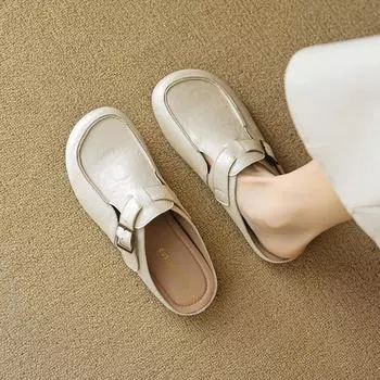 мода 2024 летние женские верхние тапочки в британском стиле с металлическим декором женские повседневные черные туфли на плоской подошве мюли рабочая обувь большой размер 41-43 35 чёрный