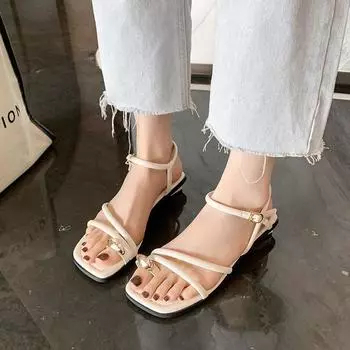 Мода 2024 Летняя распродажа женской обуви Роскошные сандалии Универсальный костюм Женский бежевый Шлепанцы Платформа Прозрачный каблук Небольшой носок Новинка 35 бежевый