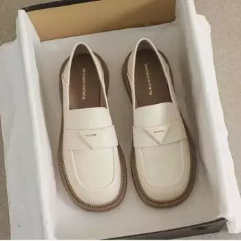 Мода 2024 Лето Новые женские кожаные повседневные туфли Дышащие и удобные туфли Le Fu 35 чёрный