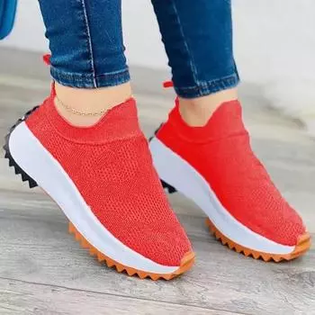 Мода 2024 Лето Новые Женские Повседневные Туфли Удобные Кроссовки На Массивной Платформе Слипоны Дышащие Уличные Женские Лоферы 35 розовый