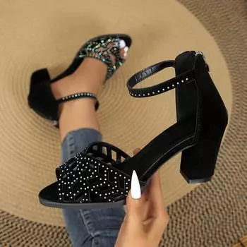 Мода 2024 Лето Новые женские туфли Модные шпильки со стразами Полые рыбки с закрытым носком Сексуальные танцевальные туфли Большие размеры 43 Женские сандалии 35 бежевый