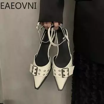 мода 2024 Лето Заклепки Женские Сандалии Дизайнерские Дамы Острый Носок Плоские Сандалии Женские Элегантные Платья Гладиаторские Туфли 35 бежевый