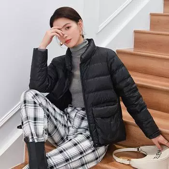 МОДА 2024 Новая зимняя пуховая женская короткая стойка-воротник средней толщины свободная белая утиная пуховая теплая маленькая облегающая одежда M чёрный