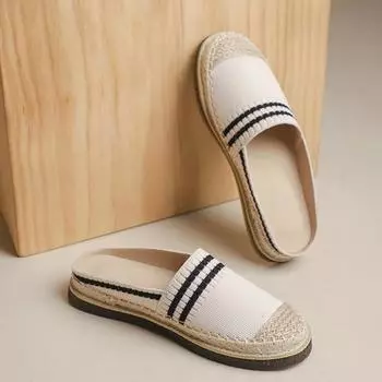 Мода 2024 Новый стиль Вязаные тапочки женские разноцветные полосатые сетчатые шлепанцы женские плетеные тапочки из эластичной ткани женские 5 бежевый