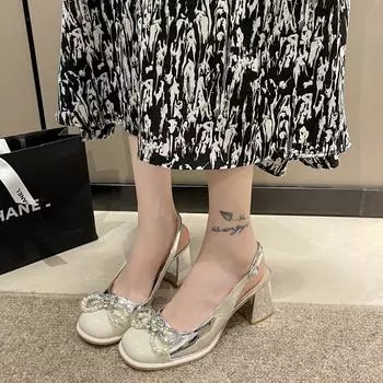 Мода 2024 Роскошные женские босоножки с жемчужным бантом и пряжкой, модные удобные нескользящие туфли на высоком каблуке Muller с закрытым носком 35 серебряный