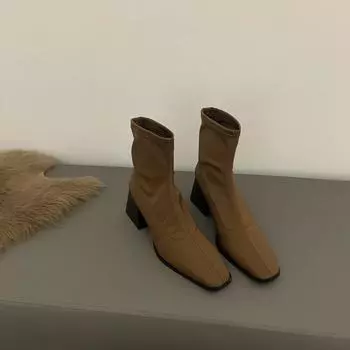 Мода 2024 Высококачественная женская обувь Женские сапоги без застежек Модные квадратные носки Современные сапоги Женские новые однотонные ботильоны Zapatos Mujer 35 чёрный