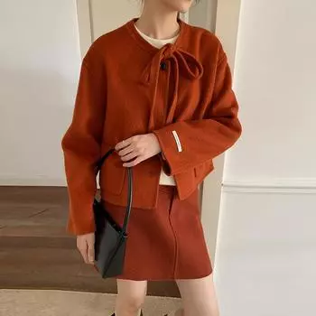 МОДА 2024 Зима Новое кашемировое пальто Женское короткое маленькое шерстяное пальто Куртка Женская одежда One Size чёрный