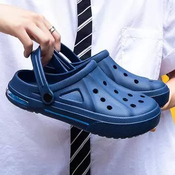 мода 2024Сандалии дырявые туфли пара домашние тапочки летние выдалбливают улыбающееся лицо пряжка для мужчин и женщин пляжные плоские туфли 36