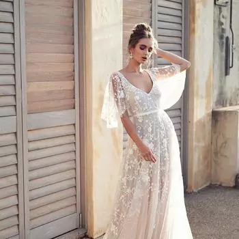 Мода 2025 Осень Новое Платье Сексуальное Кружевное Платье с V-образным Вырезом и Бретелькой через шею S белый