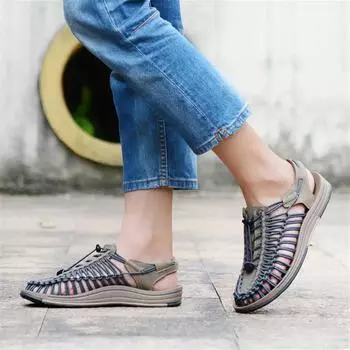 Мода 40-44 белые шлепанцы для душа мужские тапочки мужские летние сандалии туфли ботинки для мужчин кроссовки спортивные ручная работа Pas Cher 35