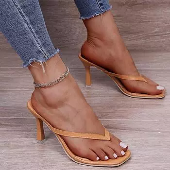 мода Белый Черный Тонкий каблук Сандалии Тапочки Женские Высокий каблук Шлепанцы Квадратный носок Шлепанцы Туфли для вечеринки для женщин Большие размеры Тапочки Лето 36 коричневый