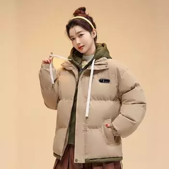 МОДА большой размер 2024 зимняя хлопковая утепленная одежда женская короткая с капюшоном свободная контрастного цвета пуховая женская поддельная двухсекционная одежда хлеб Одежда S чёрный