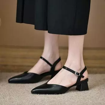 Мода Лето Мода Женщины 2024 Новые однотонные женские босоножки на среднем каблуке с пряжкой в одну линию толстый каблук женские босоножки Baotou 35 чёрный