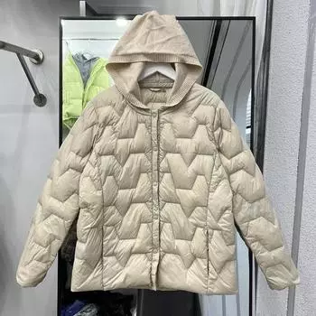 МОДА литературно-художественный легкий и тонкий пуховик женский короткий зимний 2024 новая вязаная шапка повседневная универсальная куртка зимняя одежда M абрикосовый