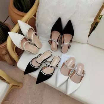 мода Модные женские тапочки с острым носком Повседневные женские шлепанцы Шлепанцы со стразами Цепочка на плоской подошве Летние удобные мягкие подошвы 5.5